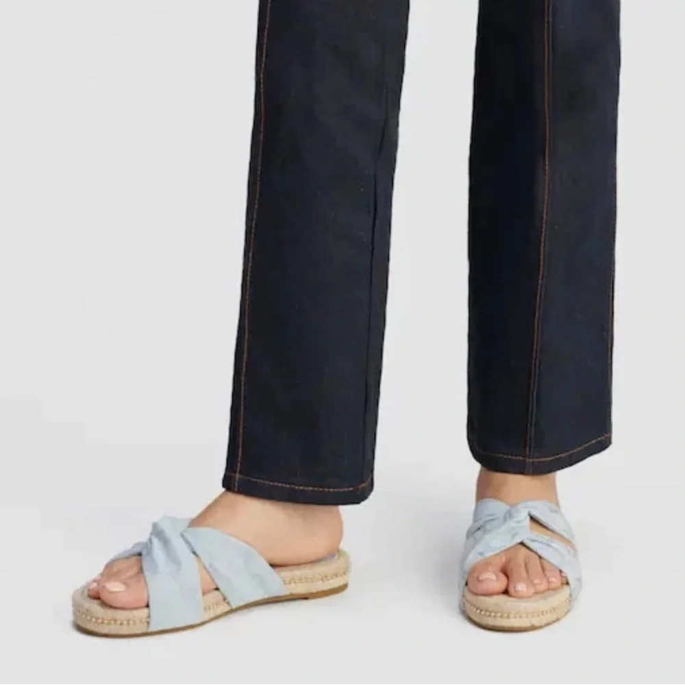 NWT Coach Charli Espadrille Sandals Light Blue Size 6.5